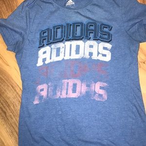 3/10 !! Vintage Adidas T